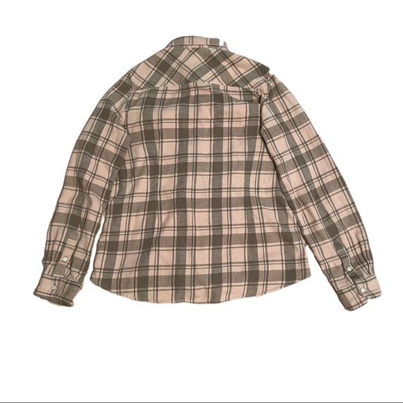 Button up light pink flannel - Picture 2 of 2